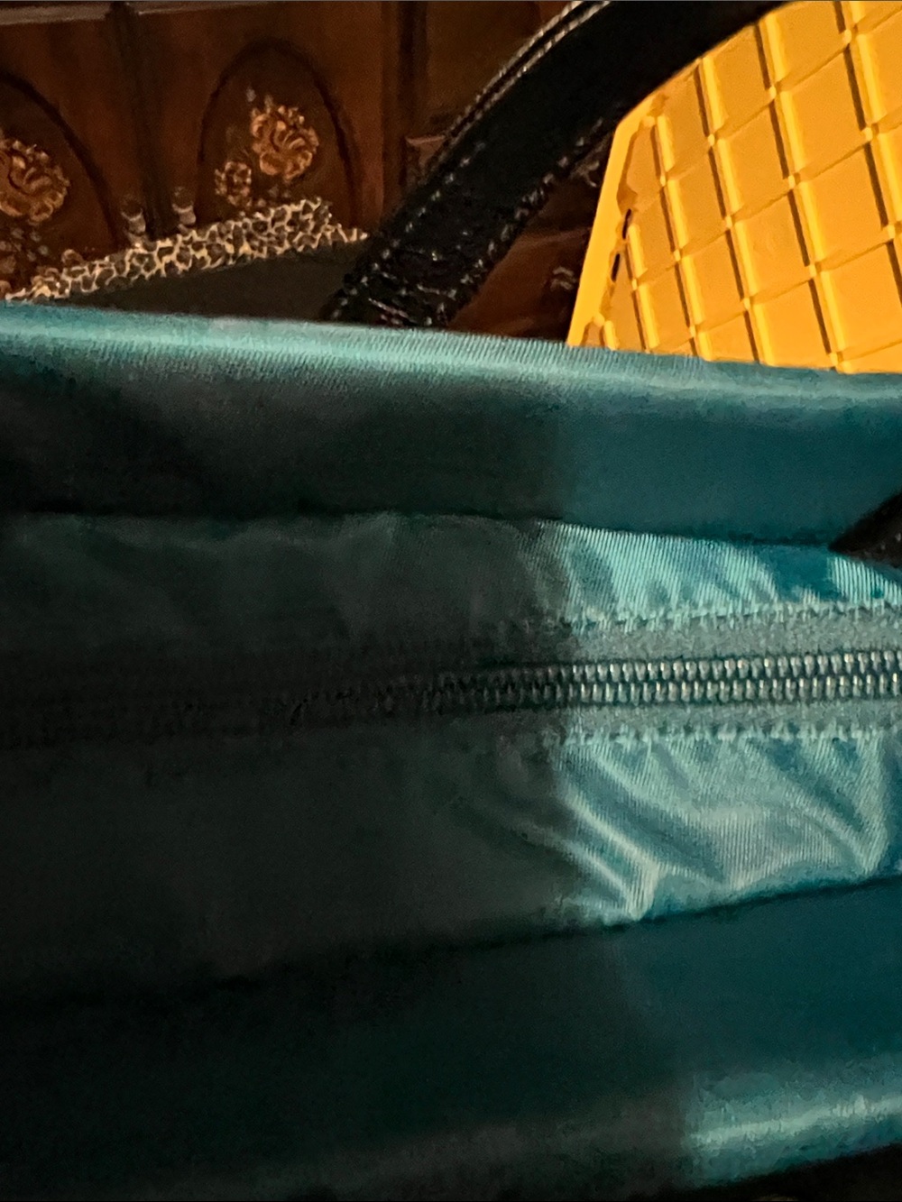 Lug Arpeggio - Quilted Tote - Ocean Blue - Picture 6 of 6
